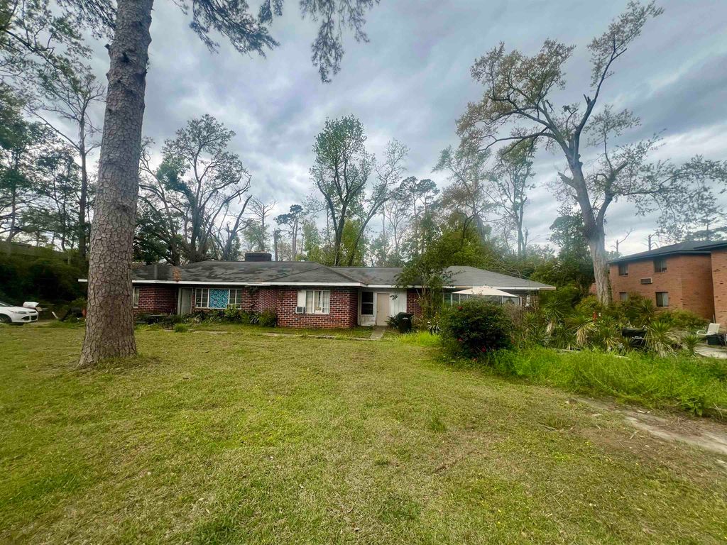 Photo of 202 Columbia Drive #1, Tallahassee, FL 32304 (MLS # 389782)