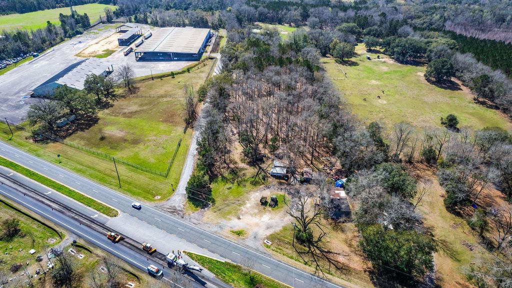 Photo of 18040 Blue Star Highway, Quincy, FL 32351 (MLS # 382791)