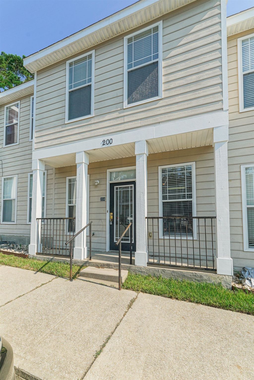 Photo of 2400 Fred Smith Road #204, Tallahassee, FL 32303 (MLS # 398149)