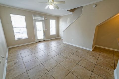 Tiny photo for 2400 Fred Smith Road #204, Tallahassee, FL 32303 (MLS # 398149)