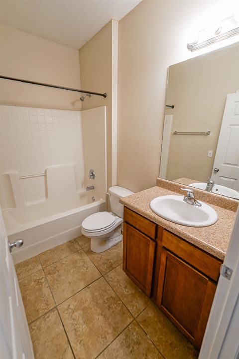 Tiny photo for 2400 Fred Smith Road #204, Tallahassee, FL 32303 (MLS # 398149)