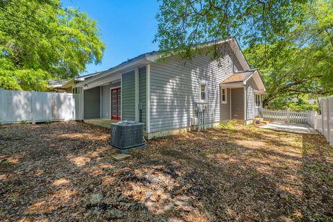 Tiny photo for 2002 Sandcastle Drive, Tallahassee, FL 32308 (MLS # 398456)