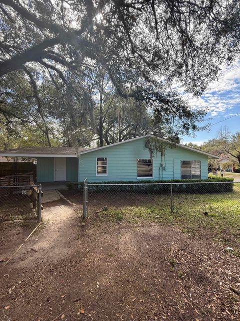 Tiny photo for 3417 Laura Street, Tallahassee, FL 32305 (MLS # 396928)