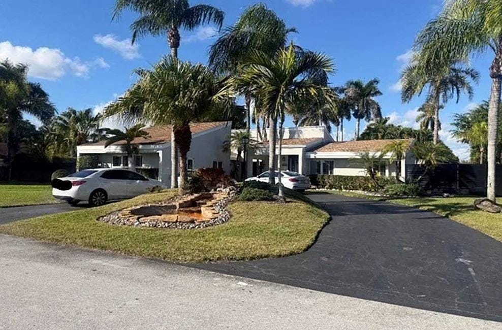 Photo of 10835 SW 138th Street, Miami, FL 33176 (MLS # 400781)