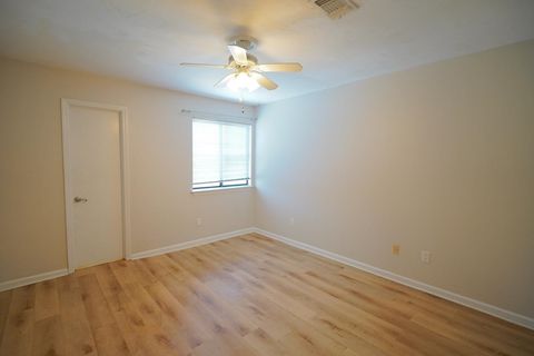 Tiny photo for 1303 Airport Drive #A8, Tallahassee, FL 32304 (MLS # 399584)