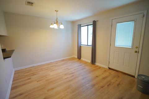 Tiny photo for 1303 Airport Drive #A8, Tallahassee, FL 32304 (MLS # 399584)