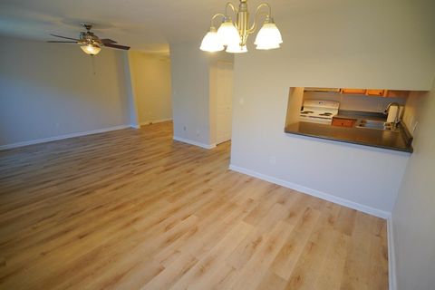 Tiny photo for 1303 Airport Drive #A8, Tallahassee, FL 32304 (MLS # 399584)