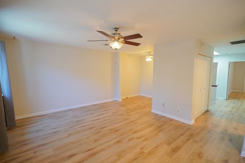 Tiny photo for 1303 Airport Drive #A8, Tallahassee, FL 32304 (MLS # 399584)