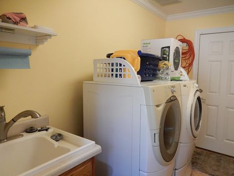 Tiny photo for 2341 Edenfield Road, Tallahassee, FL 32308 (MLS # 402131)