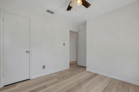 Tiny photo for 3421 Sunnyside Drive, Tallahassee, FL 32305 (MLS # 391053)