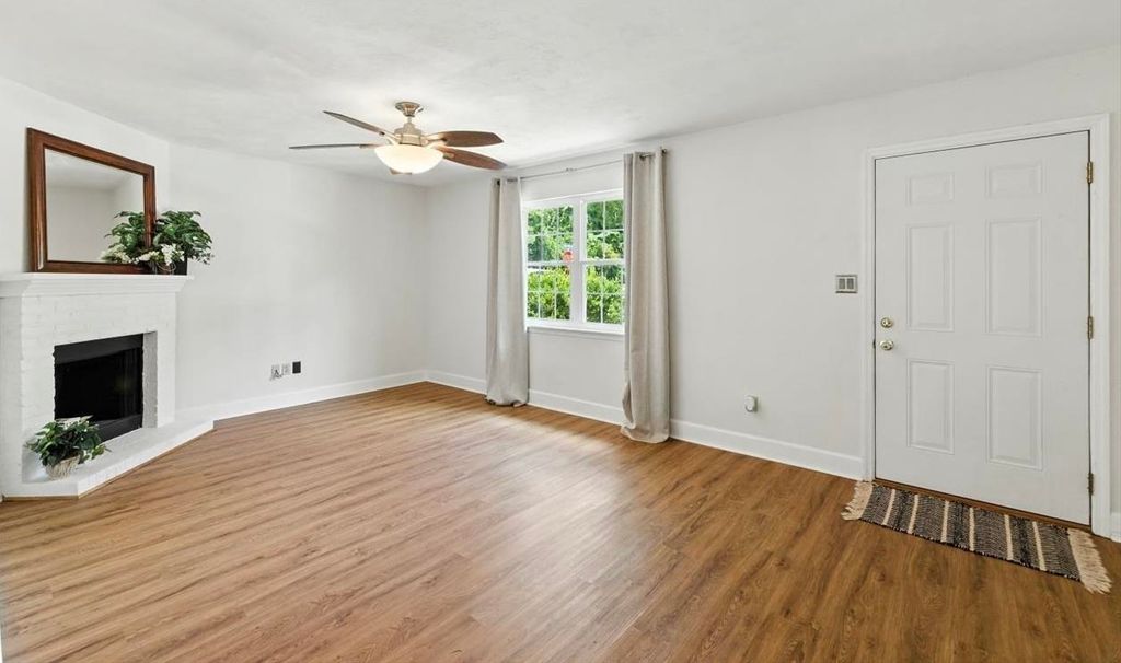 Photo of 2503 Prest Court #2B, Tallahassee, FL 32301 (MLS # 390403)