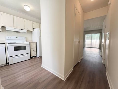 Tiny photo for 1734 Hartsfield Road #D, Tallahassee, FL 32303 (MLS # 398664)