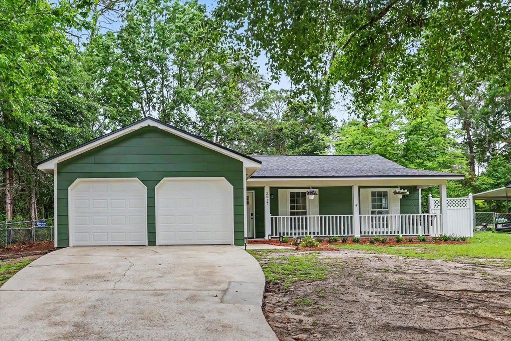 Photo of 3217 W Baldwin Drive, Tallahassee, FL 32309 (MLS # 399946)