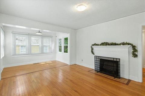 Tiny photo for 607 TALAFLO Street, Tallahassee, FL 32308 (MLS # 395069)