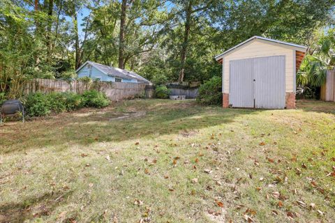 Tiny photo for 607 TALAFLO Street, Tallahassee, FL 32308 (MLS # 395069)