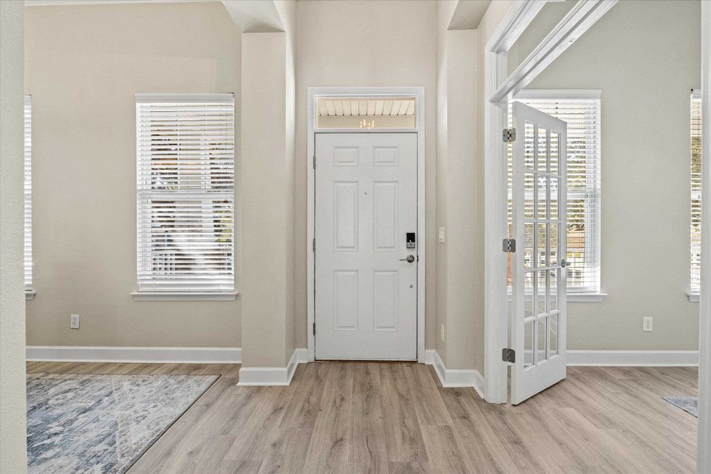 Photo of 2466 Goldenrod Way, Tallahassee, FL 32311 (MLS # 394043)