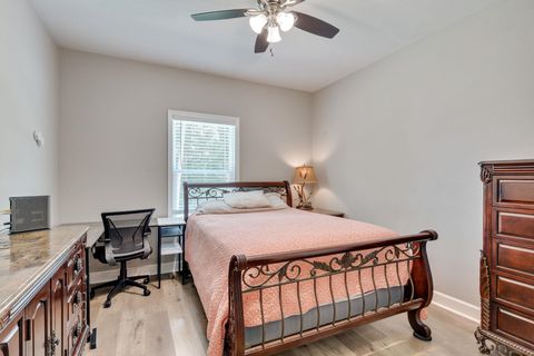 Tiny photo for 7804 Thornhill Lane, Tallahassee, FL 32312 (MLS # 391520)