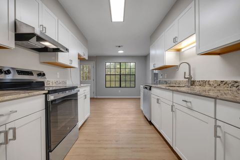 Tiny photo for 2956 Whirlaway Trail, Tallahassee, FL 32309 (MLS # 393925)