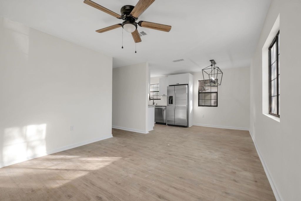 Photo of 1115 Joe Louis Street, Tallahassee, FL 32304 (MLS # 395677)