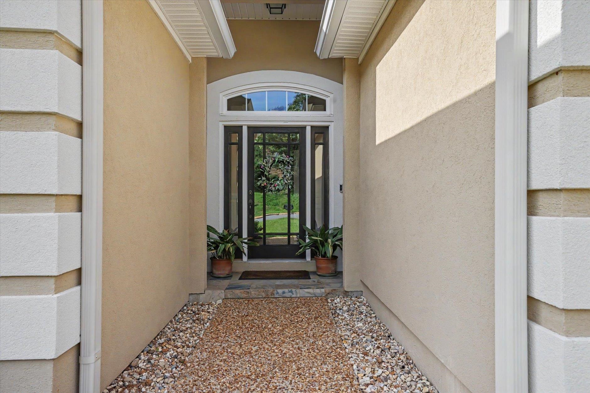 9113 EAGLES RIDGE Drive