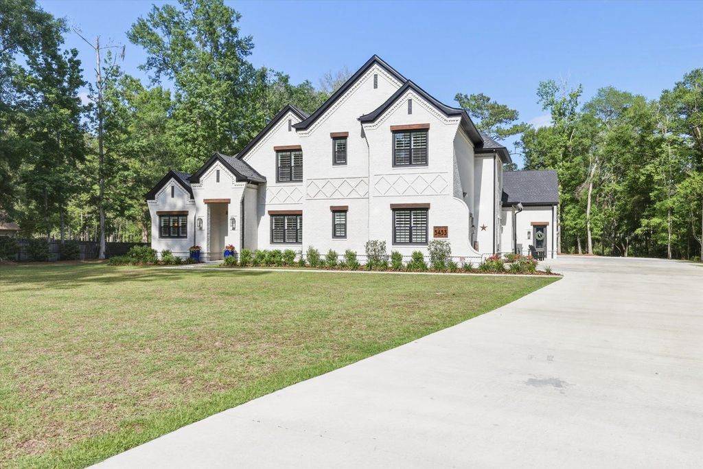 Photo of 5453 Pembridge Place, Tallahassee, FL 32309 (MLS # 399622)