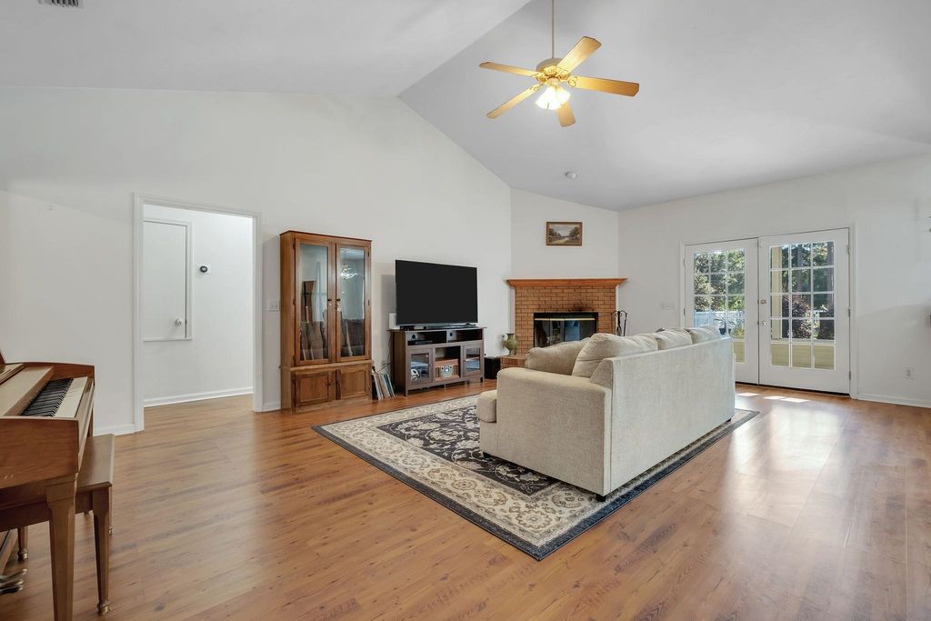 Photo of 1998 Padlock Place, Tallahassee, FL 32303 (MLS # 393387)