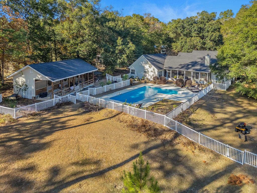 Photo of 1998 Padlock Place, Tallahassee, FL 32303 (MLS # 393387)