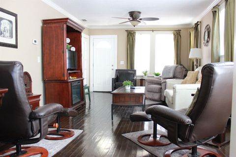 Tiny photo for 135 SE Oak Street, Madison, FL 32340 (MLS # 394481)