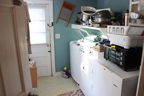 Tiny photo for 135 SE Oak Street, Madison, FL 32340 (MLS # 394481)