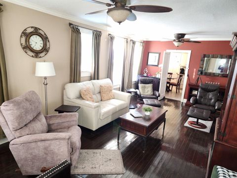 Tiny photo for 135 SE Oak Street, Madison, FL 32340 (MLS # 394481)