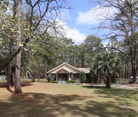 Photo of 11350 Granny Lane #4, Tallahassee, FL 32305 (MLS # 383192)