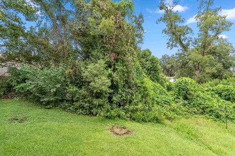 Tiny photo for 840 W Georgia Street #A, Tallahassee, FL 32304 (MLS # 390658)