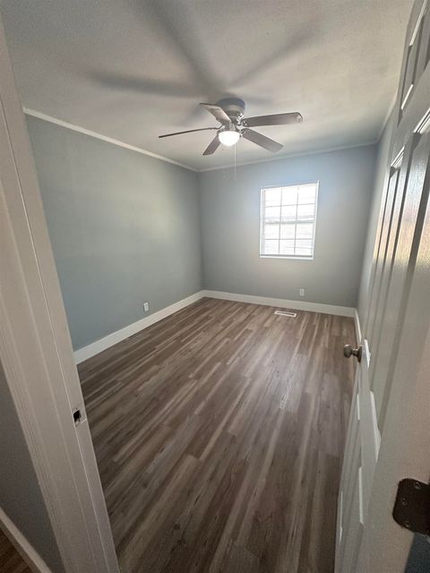 Tiny photo for 2030 Harold Court, Tallahassee, FL 32304 (MLS # 397657)