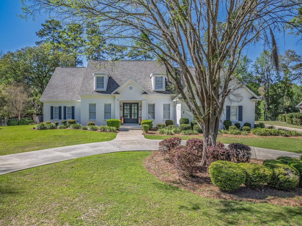 Photo of 8836 Winged Foot Drive, Tallahassee, FL 32312 (MLS # 397703)