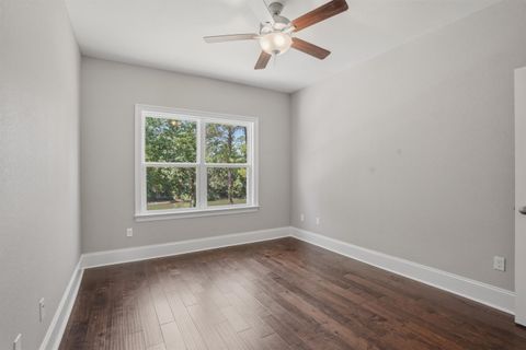 Tiny photo for 2154 Stiles Pond Court, Tallahassee, FL 32303 (MLS # 400002)