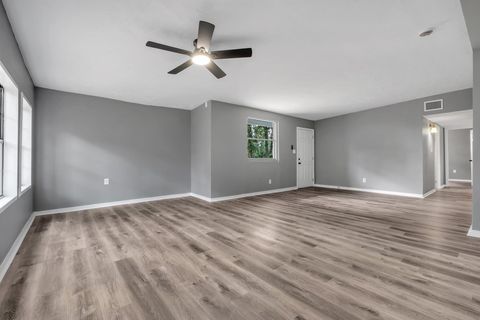 Tiny photo for 1710 Eisenhower Street, Tallahassee, FL 32310 (MLS # 391832)