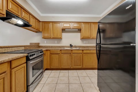 Tiny photo for 534 Collinsford Road, Tallahassee, FL 32301 (MLS # 400787)