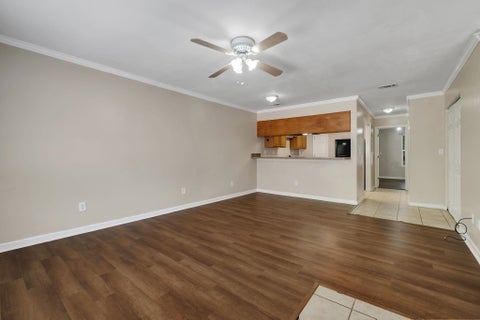 Tiny photo for 534 Collinsford Road, Tallahassee, FL 32301 (MLS # 400787)