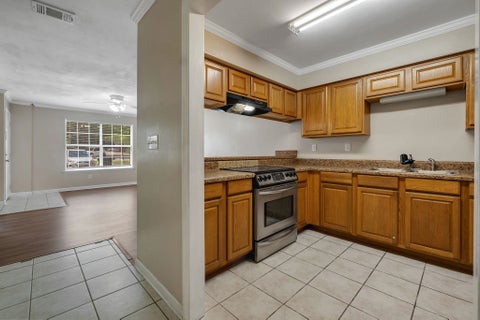 Tiny photo for 534 Collinsford Road, Tallahassee, FL 32301 (MLS # 400787)