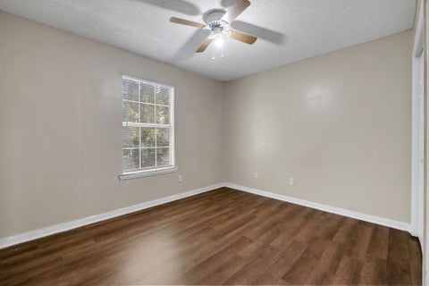 Tiny photo for 534 Collinsford Road, Tallahassee, FL 32301 (MLS # 400787)