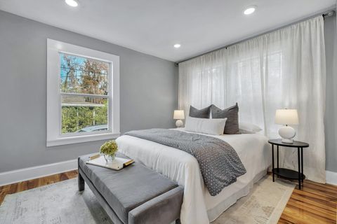 Tiny photo for 132 Oak Street, Tallahassee, FL 32301 (MLS # 393279)