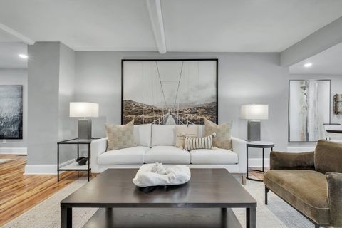 Tiny photo for 132 Oak Street, Tallahassee, FL 32301 (MLS # 393279)