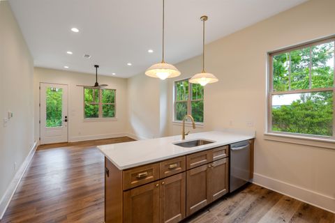 Tiny photo for 637 E Seaboard Street #2, Tallahassee, FL 32301 (MLS # 393821)