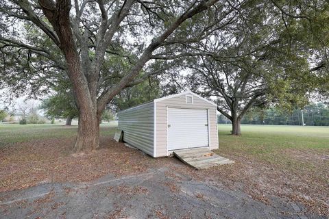 Tiny photo for 2222 Dothan Road #(6.902 Acres), Bainbridge, GA 39817 (MLS # 397842)