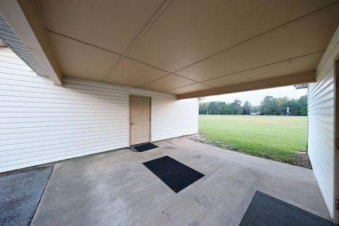 Tiny photo for 2222 Dothan Road #(6.902 Acres), Bainbridge, GA 39817 (MLS # 397842)