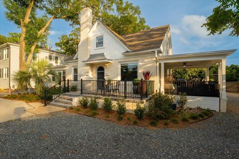 A home in TALLAHASSEE