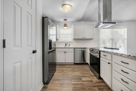 Tiny photo for 4367 COOL VIEW Drive, Tallahassee, FL 32303 (MLS # 395085)