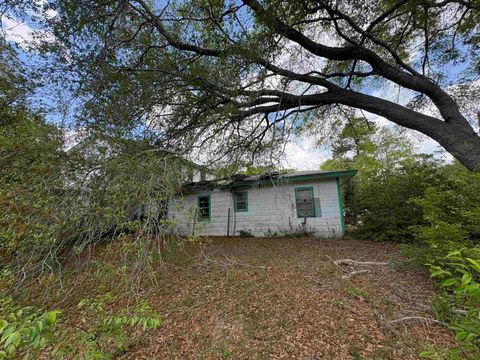 Tiny photo for 1867 CONCORD Road, Havana, FL 32333 (MLS # 399497)