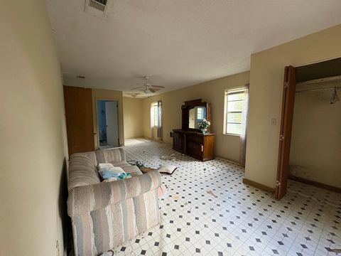 Tiny photo for 1867 CONCORD Road, Havana, FL 32333 (MLS # 399497)
