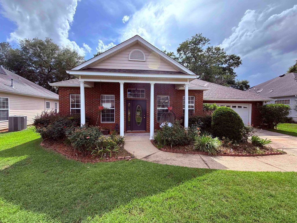 Photo of 1148 Stony Creek Way, Tallahassee, FL 32317 (MLS # 400347)